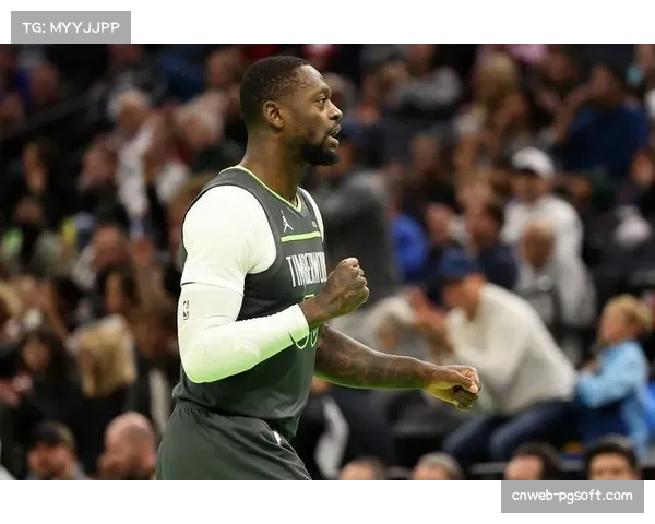 兰德尔复出首战贡献两双,尼克斯击败黄蜂